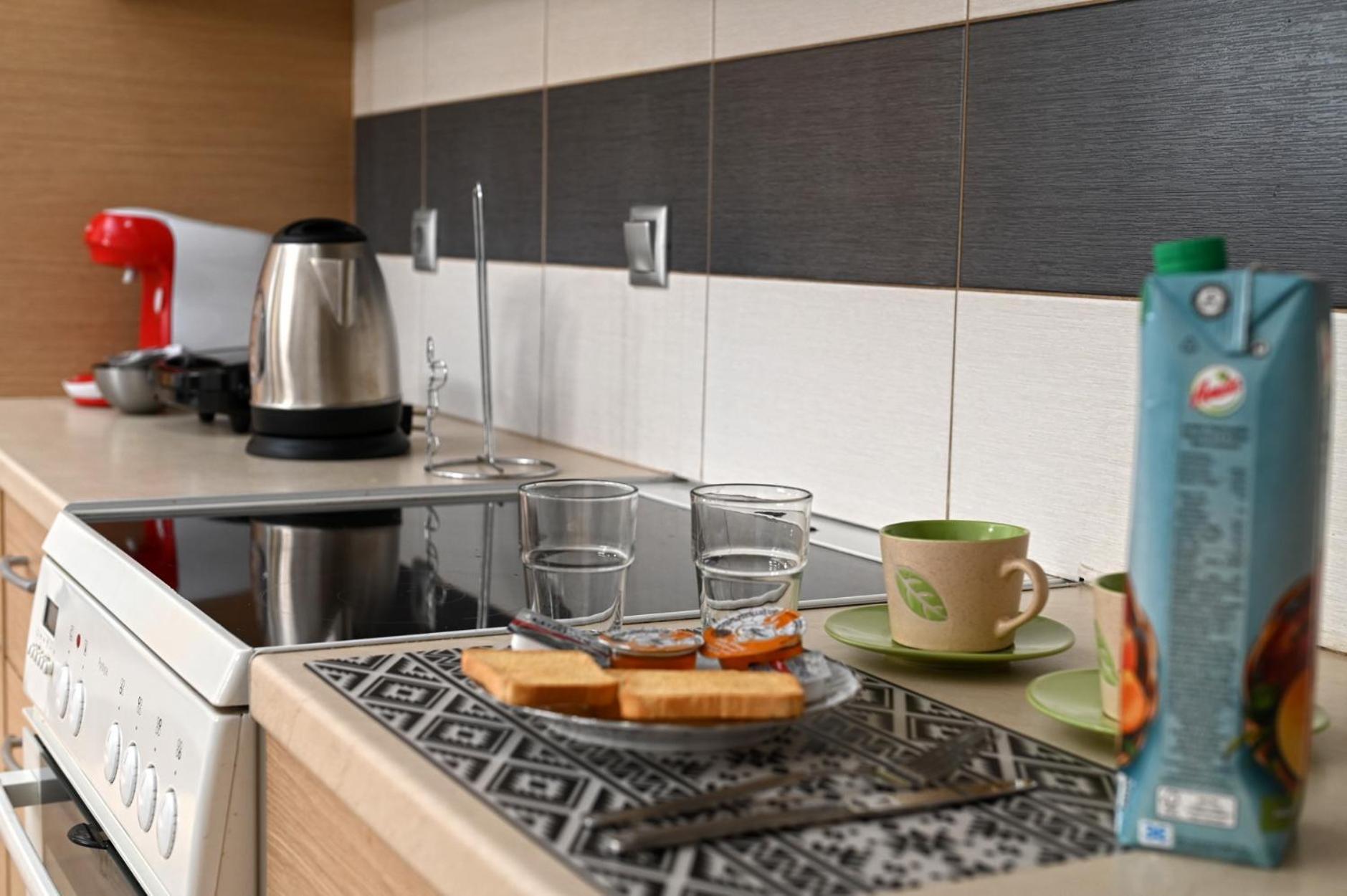 Oasis Lower Ground Floor Apartment 아르고스 외부 사진