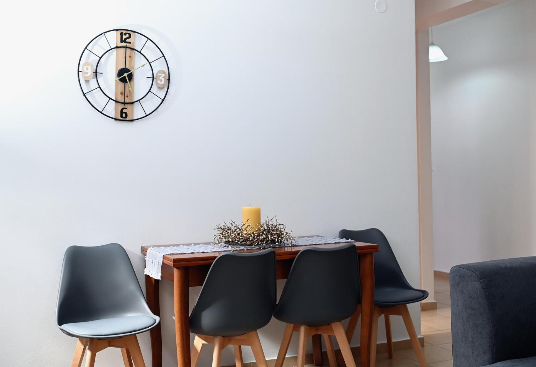 Oasis Lower Ground Floor Apartment 아르고스 외부 사진