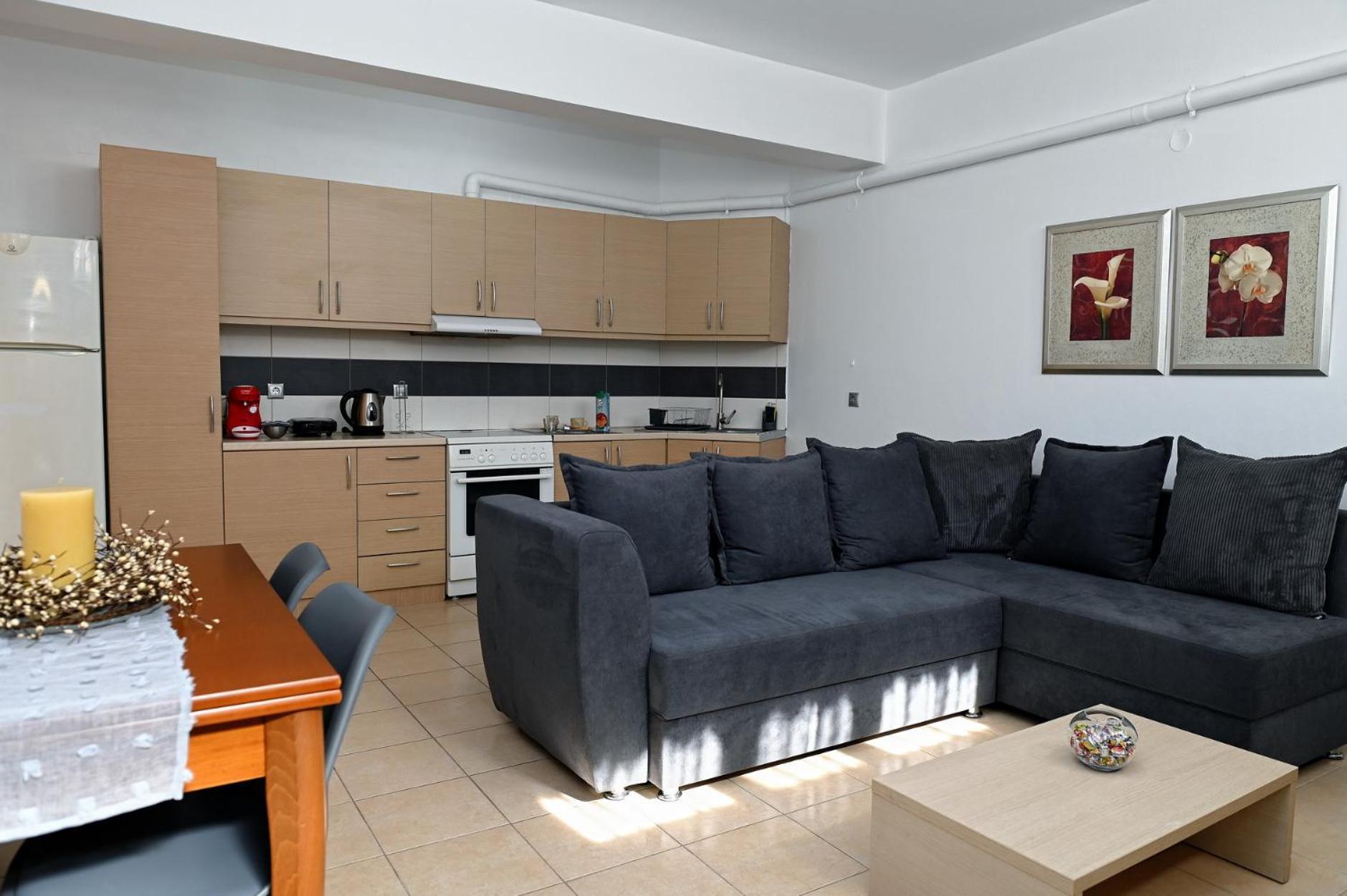 Oasis Lower Ground Floor Apartment 아르고스 외부 사진